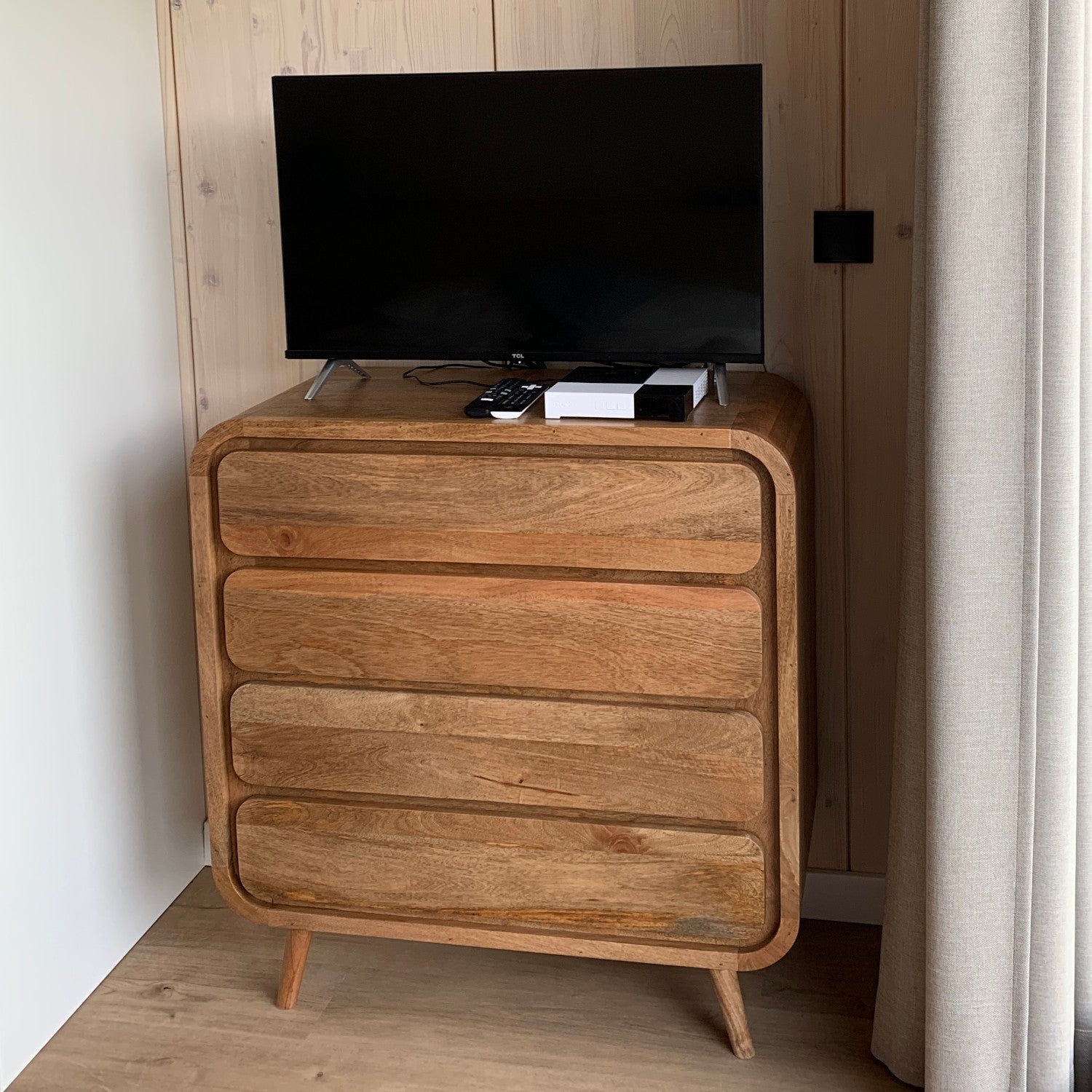 HANKA Sideboard