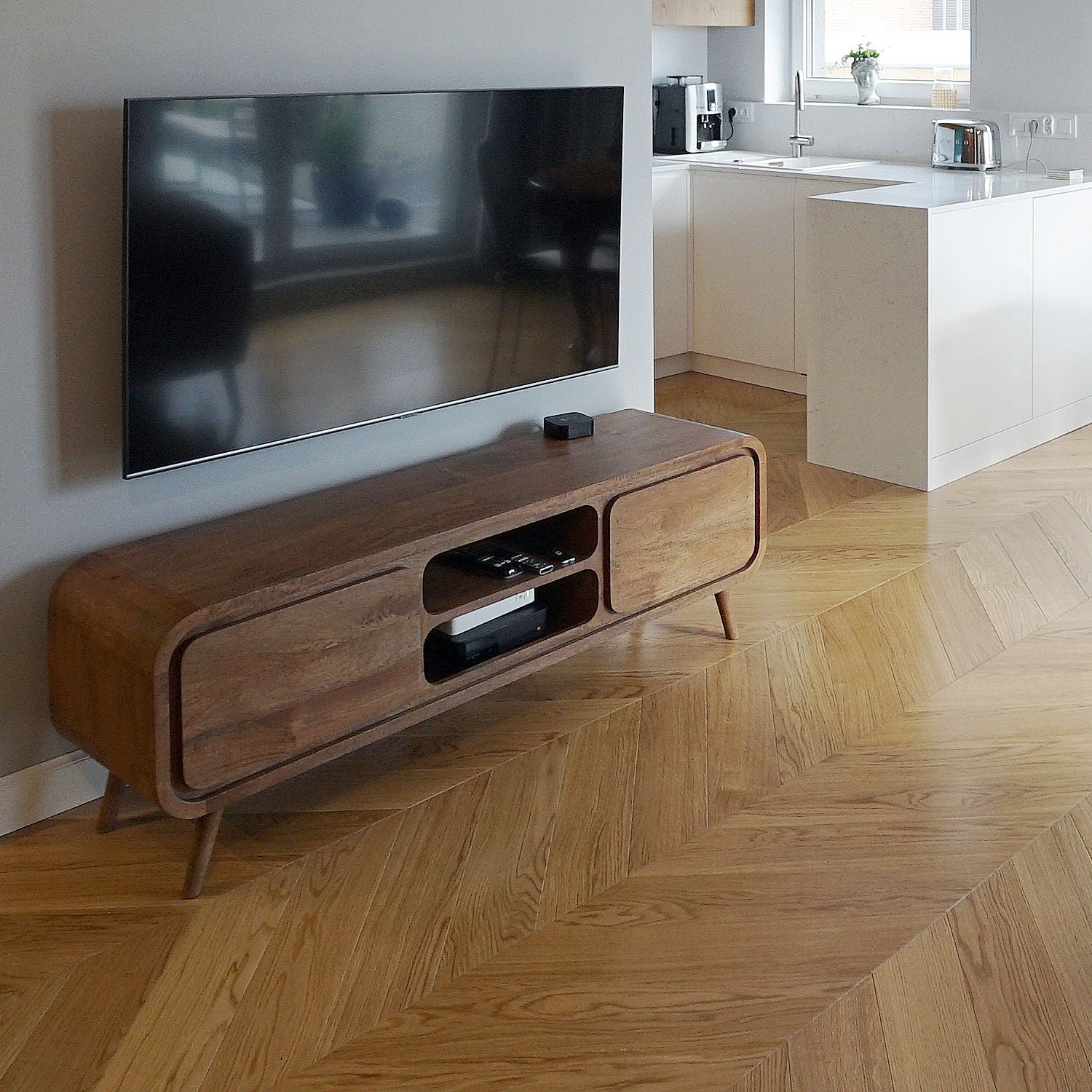 ZOSKA TV Cabinet - 180 cm