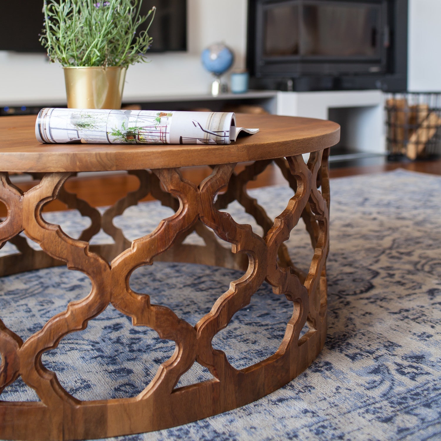 HUGGEN STOR Coffee Table - 80 cm